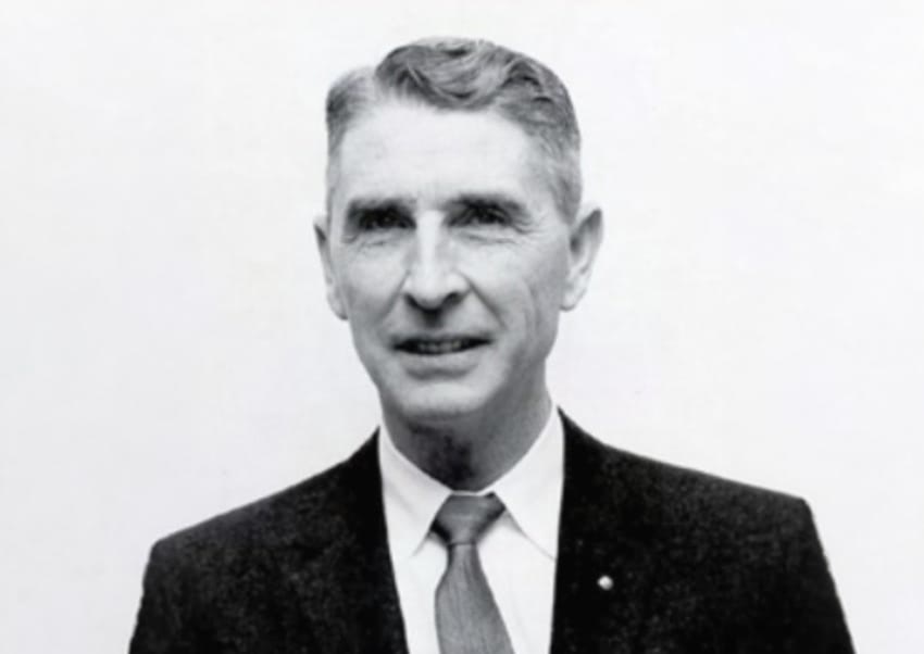 1955 — Frank Courter becomes President of Ferguson Construction. Office headquarters are moved to 400 Canal Street.